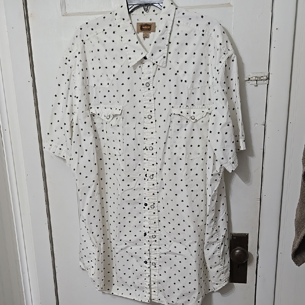 The FOUNDRY SUPPLY CO Men's White w/ Star Patterned Shirt 2XLT For Tall Wear
